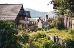 Giardino e orto della casa