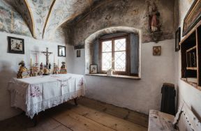 Cappella nella residenza nobiliare Lüch Colz